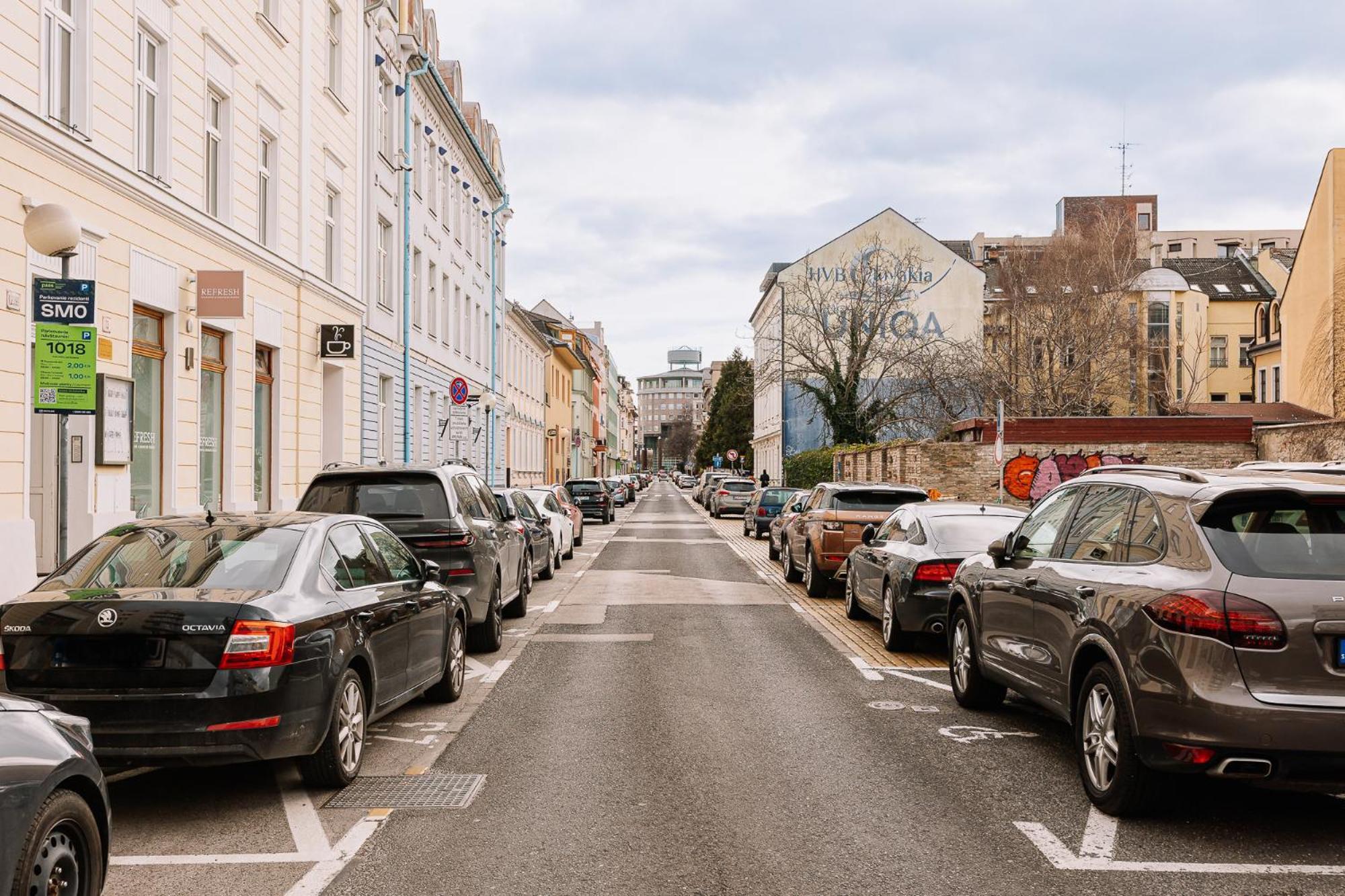 Skau 2 Old Town Family & Business Apartment 2 Floor Free Parking Bratislava Esterno foto